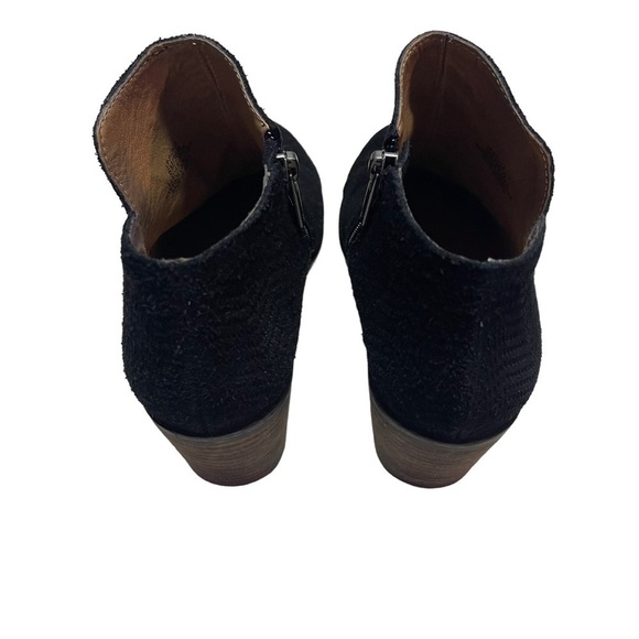Lucky Brand Black Suede Pickla Ankle Bootie Size 6M - Picture 7 of 9